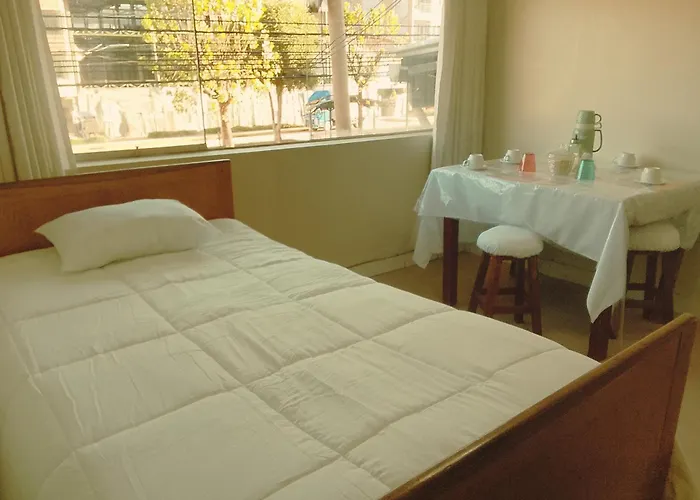 Main Avenue 2br Apartment *